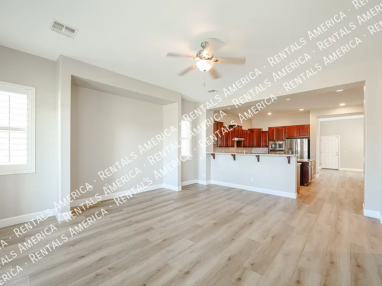 18676 E Braeburn Ln — Photo 25