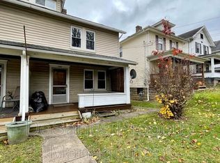 1017 School St, Coraopolis, PA 15108