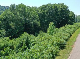 1890 Mayberry Prong Rd, Linden, TN 37096