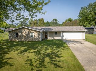 704 S Sims St, Swayzee, IN 46986