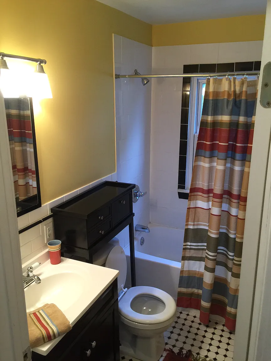 23441 Hazelwood Ave photo 1