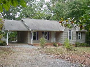 2654 Rhodes Rd, Lexington, NC 27292