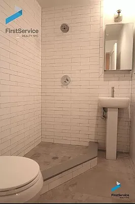 Rented by FirstService Realty (legacy) | media 18