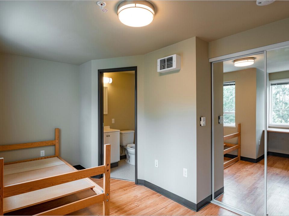 1st image of 4743 21st Ave NE APT 408
