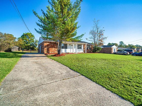 3rd image of 2685 Teakwood Drive