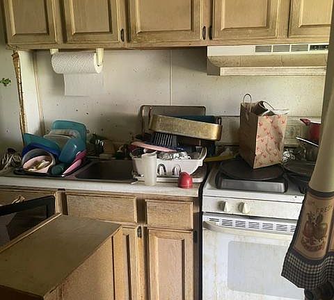 5th image of 308 E Rambo St