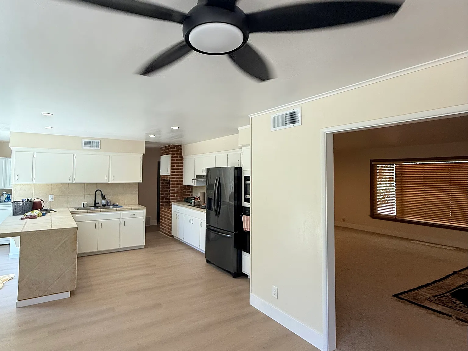 3 bed, 1784 sqft, $2,500 — Photo 1
