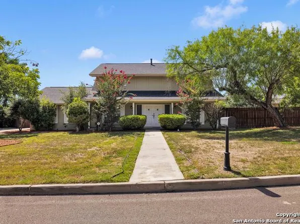103 Shalimar Dr, Castle Hills, TX 78213