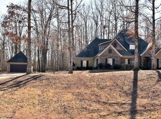 1401 Crockett Cv, Hernando, MS 38632