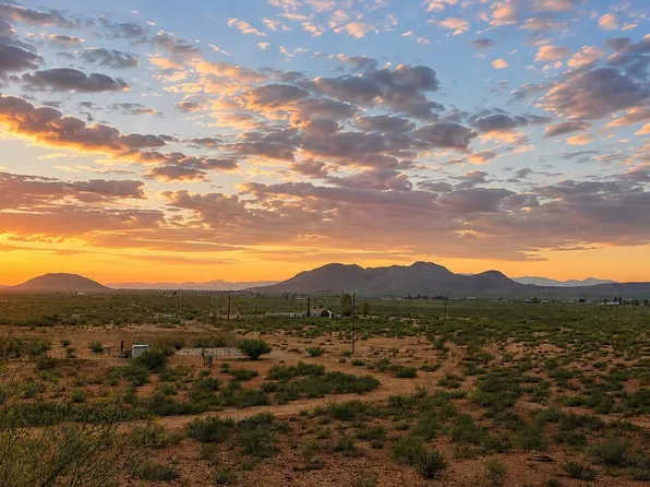 3399 E Red Stag Rd, Pearce, AZ 85625