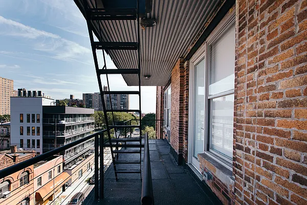 Rented by Nooklyn NYC LLC | media 16