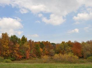 1439 American Eagle Dr, Slinger, WI 53086