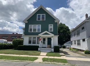 92 Alma St, Waterbury, CT 06705