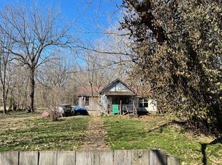 475 S 3rd St, Verona, MO 65769
