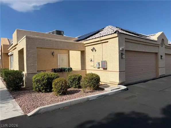5320 Fieldstone Rd, Las Vegas, NV 89107