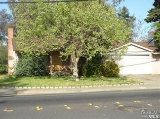 1396 Detroit Ave, Concord, CA 94520