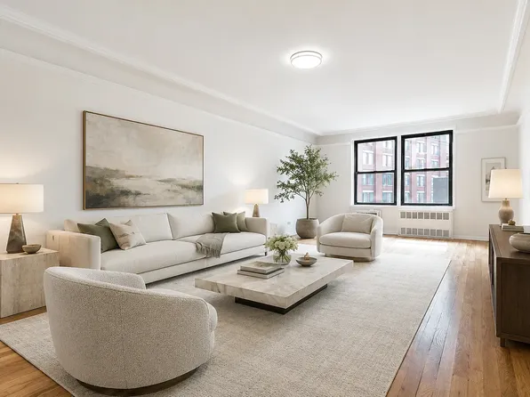 165 Christopher St, New York, NY