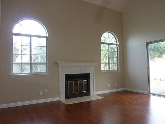 3rd image of 59 Williams Ln