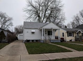 1912 N Graceland Ave, Decatur, IL 62526