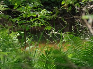 E1325 West River Hill Rd, Iola, WI 54945