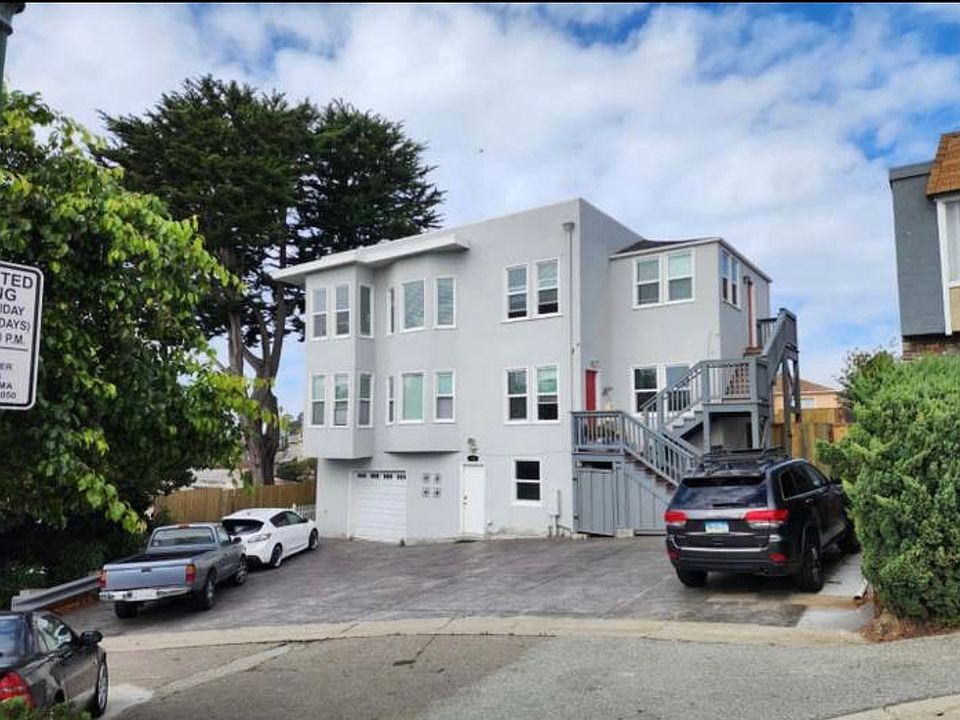 1st image of 401 East St #2