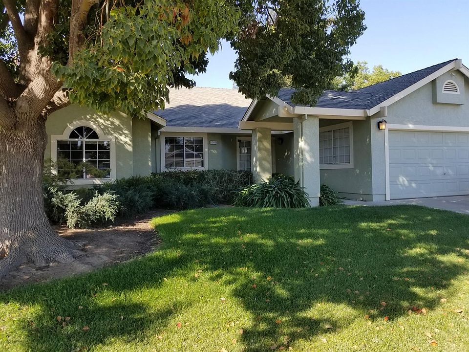 1st image of 12113 Chad Ln