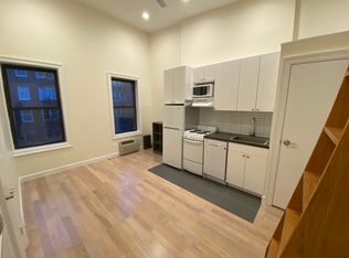 317 W 30th St APT D2, New York, NY 10001