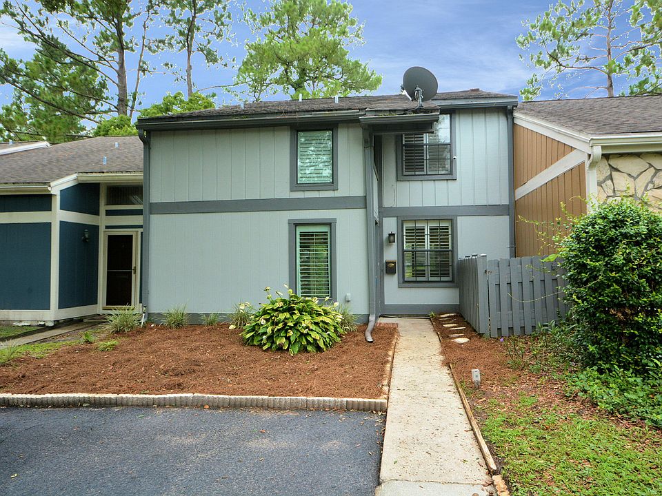 1st image of 6220 Lake Lugano Dr #6220