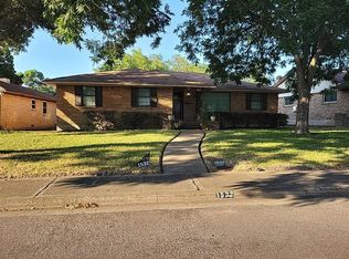 1532 Brook Valley Ln, Dallas, TX 75232
