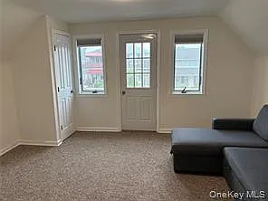 322 E Penn St — Photo 5
