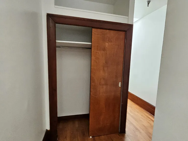 244 Vanderbilt Ave #3 — Photo 8