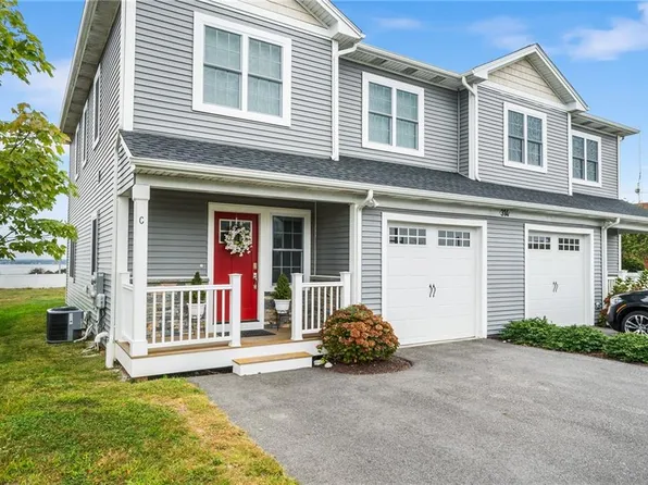 314 Chases Ln #C, Middletown, RI 02842