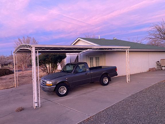 2nd image of 2912 Aliso Dr NE