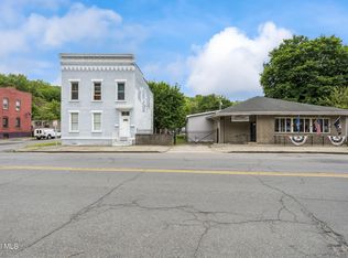 171 Hill St, Troy, NY 12180