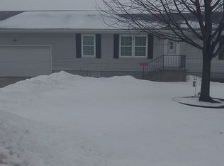 330 Tyler St, Bennet, NE 68317