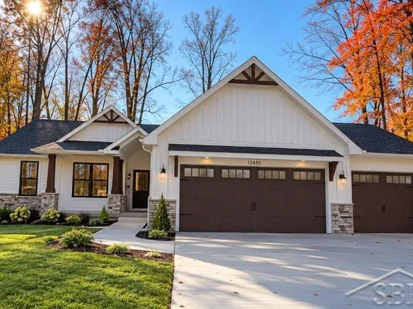 12495 Northway Parkway Rd, Freeland, MI 48623