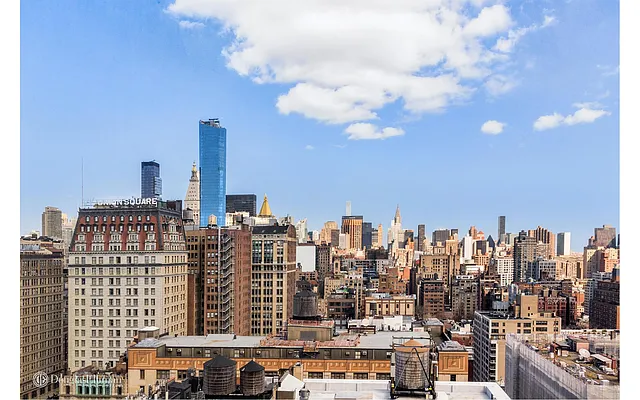 Rented by Douglas Elliman | media 33