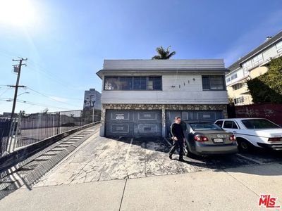 1117 N Clark St, West Hollywood, CA, 90069