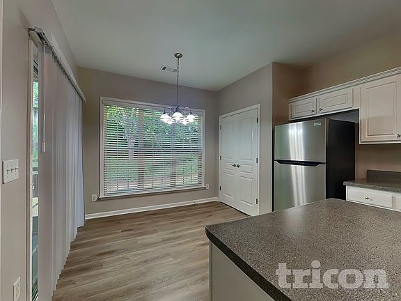 5th image of 6740 Waveland Dr
