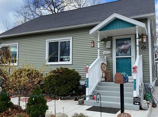 815 N Rath St, Ludington, MI 49431