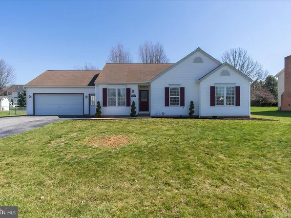 13212 Lenape Ln, Waynesboro, PA 17268