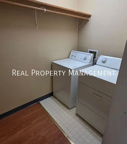 1100 W Shirley Ann Cir #2 — Photo 16