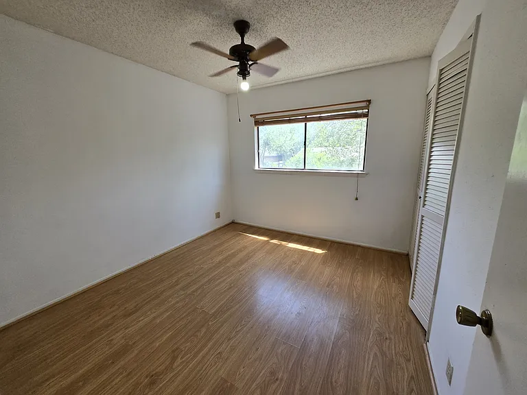 3502 McCormick St — Photo 14
