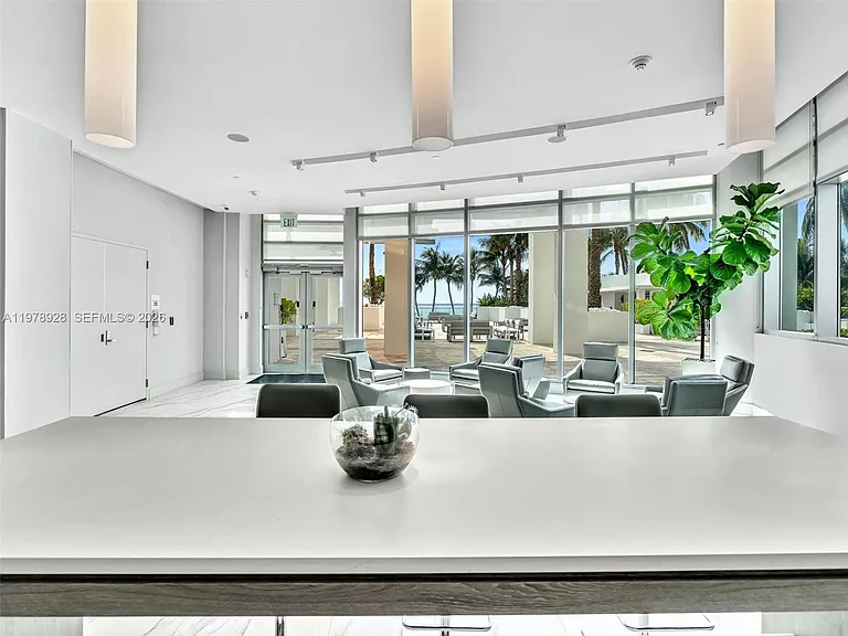 3535 S Ocean Dr #905 — Photo 73