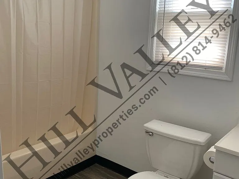 620 N 13 1/2 St — Photo 3