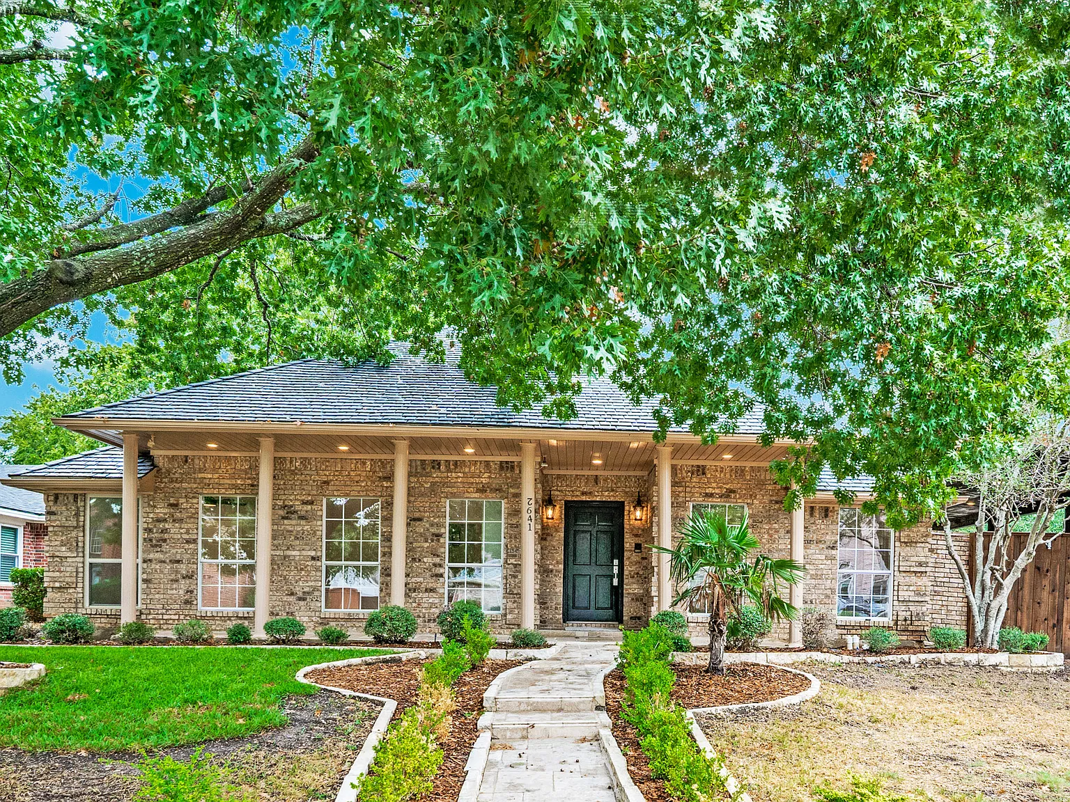 4 bed, 2192 sqft, $3,645 — Photo 2