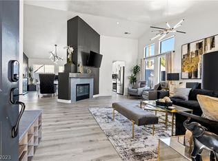 2914 W Gilmore Ave, North Las Vegas, NV 89032