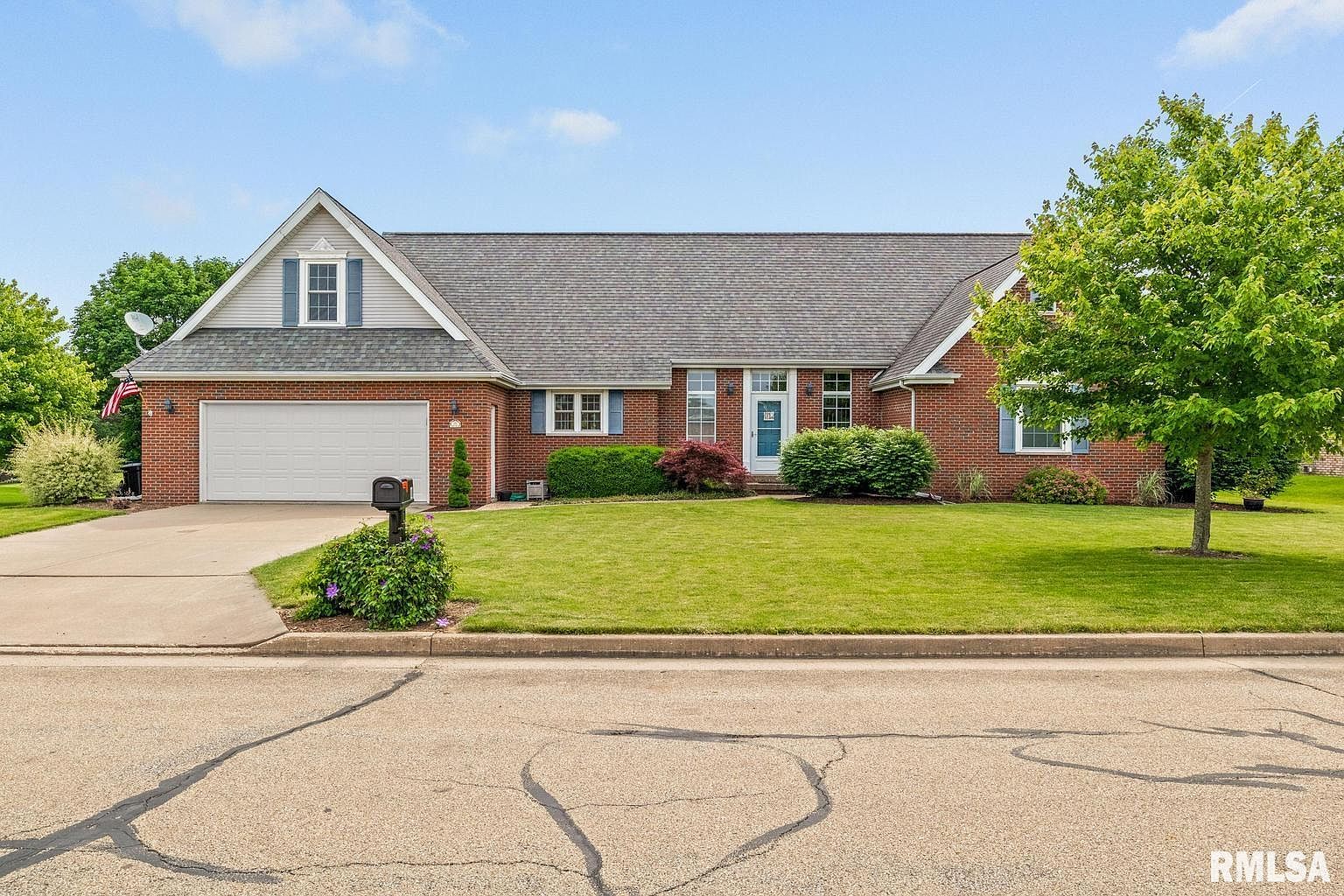 111 Parkside Dr, Goodfield, IL 61742 Zillow