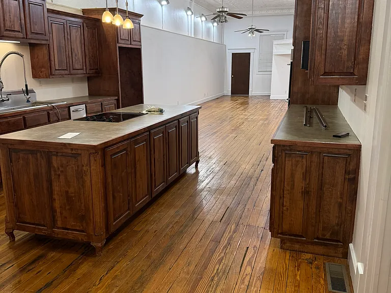 25 N Main St #MID DOWNSTAIRS — Photo 7