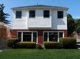 2800 W Estes Ave, Chicago, IL 60645